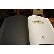В подарок: Нефть. Вчера, сегодня, завтра — книга в коже — фотография 3