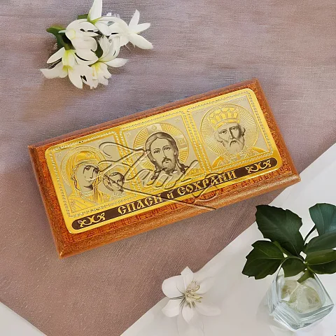В подарок: Триптих на дереве. Златоуст