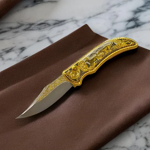Подарочный позолоченный складной нож «Охота на оленя»