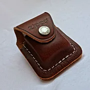 Сувенирная зажигалка Zippo "Вожак и стая" в подарок — фотография 3