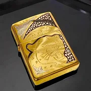 Зажигалка Zippo с гравировкой "Пантера" — необычный подарок — фотография 1