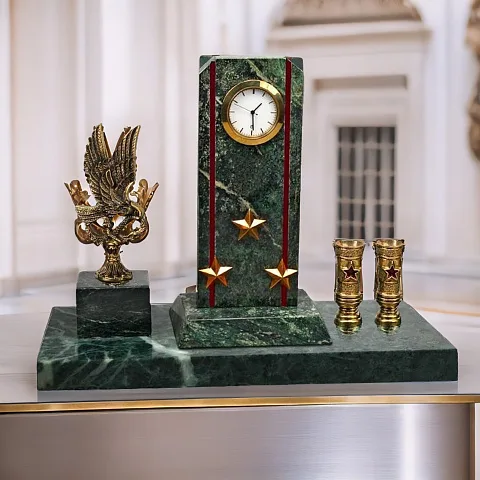 Часы «Погон» с гербом ОКС МВД и подставками — необычный подарок
