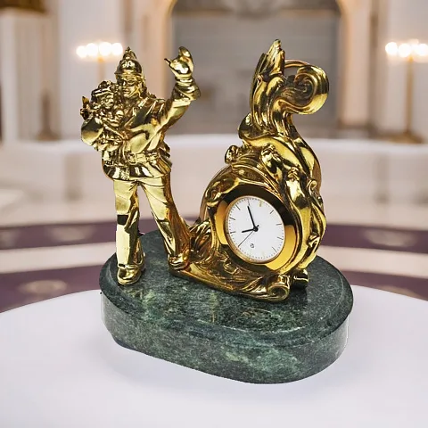 Подарочные настольные часы «Победитель» с пожарным